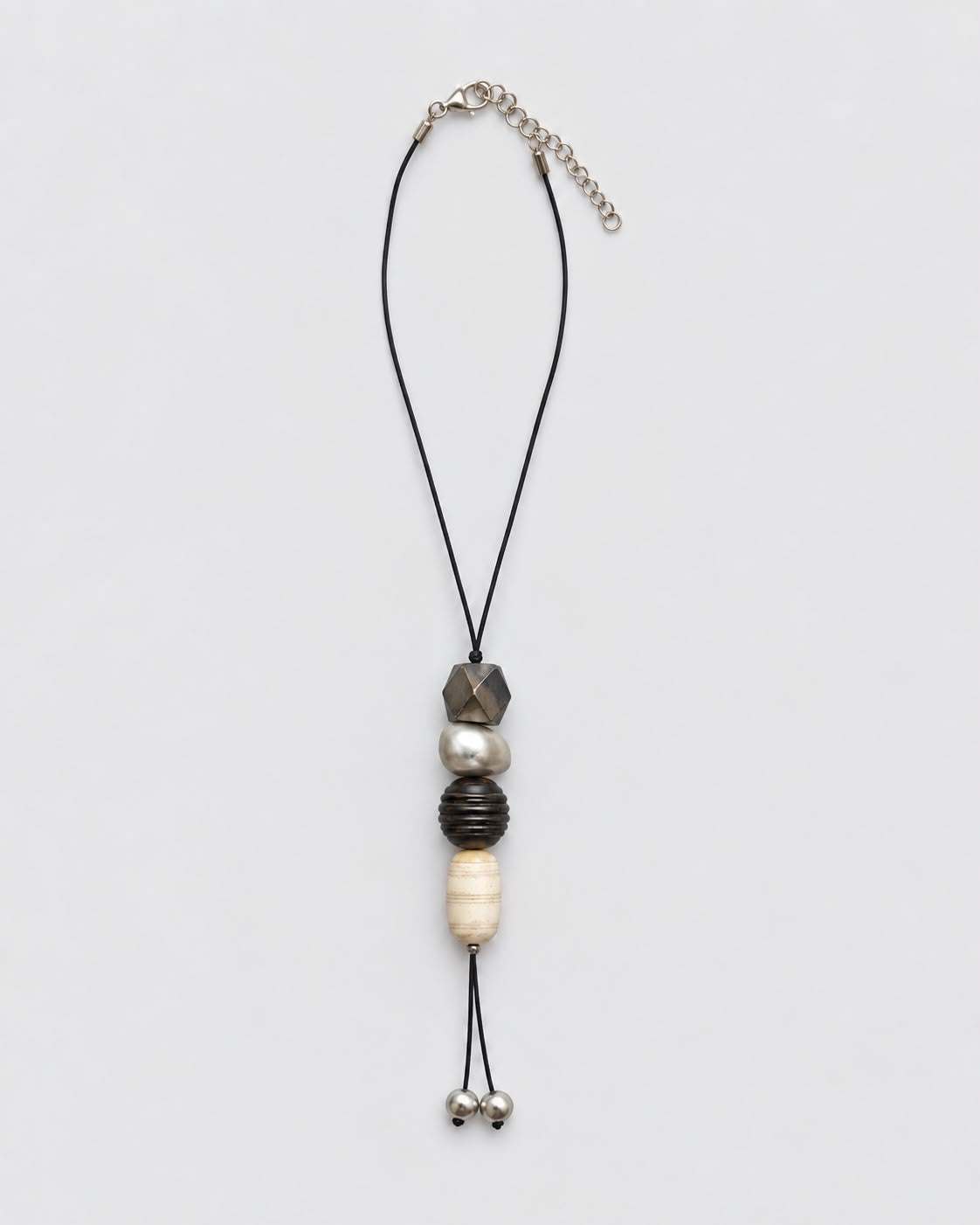 Alma Necklace